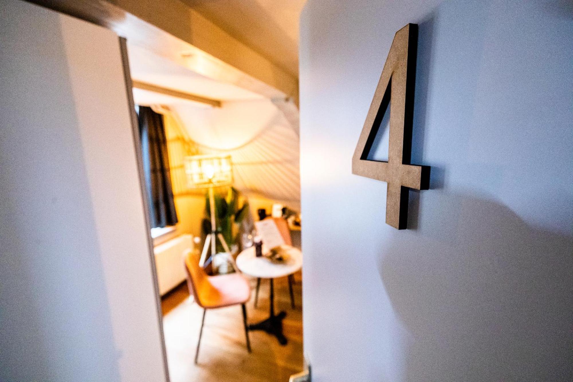Bambu Sleep Boutique Ξενοδοχείο Χάαρλεμ Δωμάτιο φωτογραφία