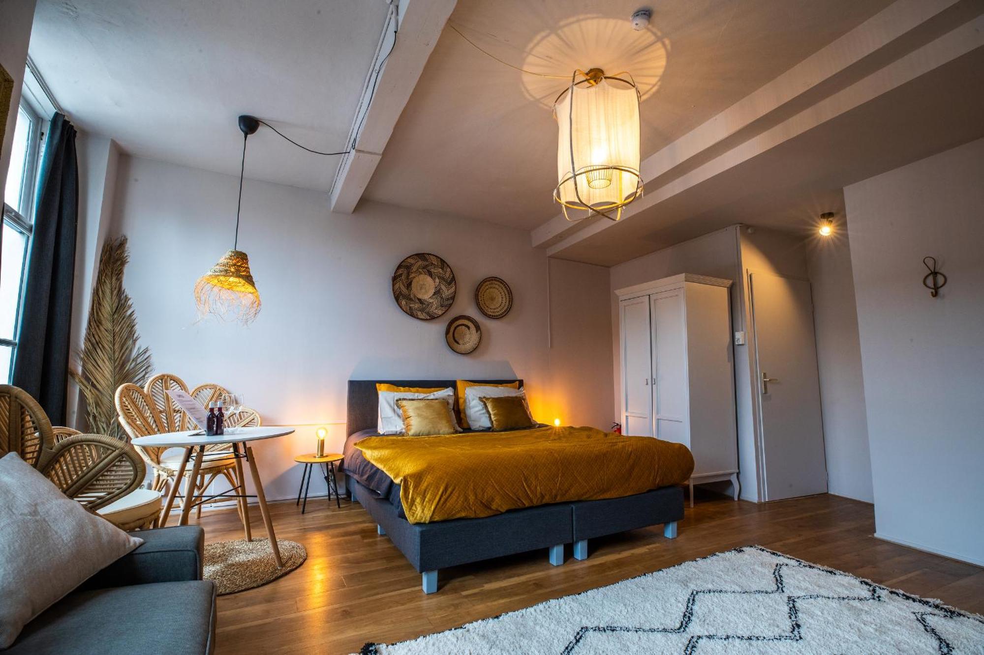 Bambu Sleep Boutique Ξενοδοχείο Χάαρλεμ Δωμάτιο φωτογραφία